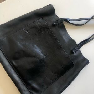 Madewell leather transport tote